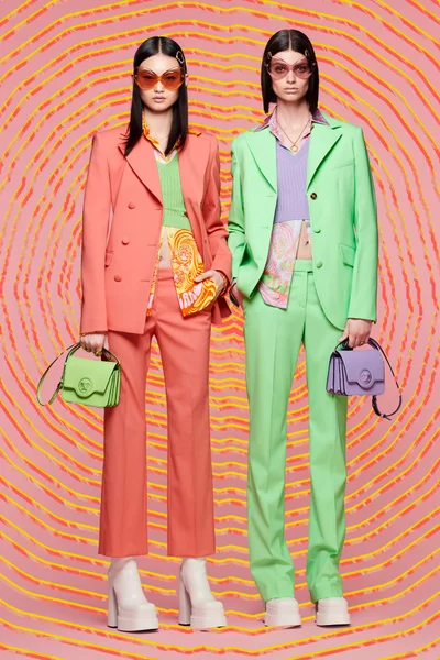 Look 35